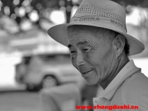 汶上攝影【黑白彩色人像對(duì)比】