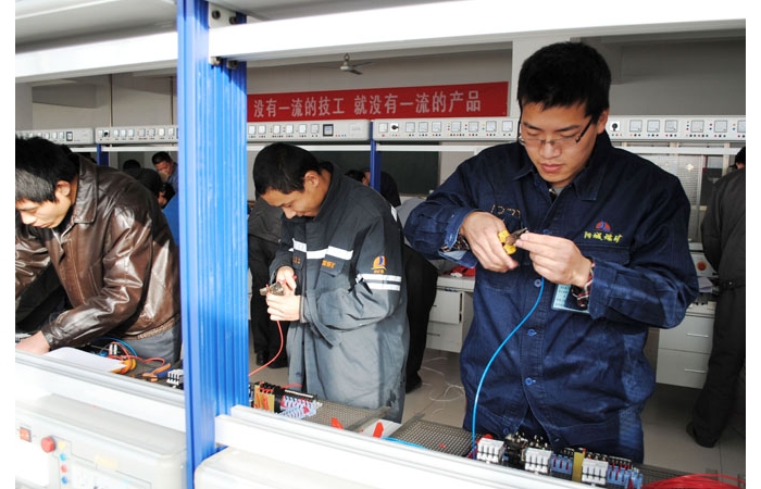 汶上縣“陽城煤電杯”第三屆職工職業(yè)技能大賽剪影