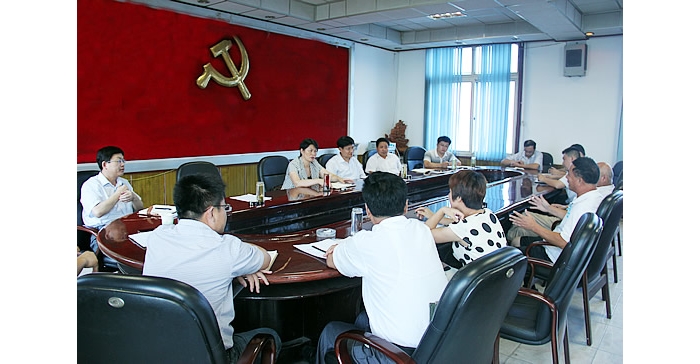 汶上縣委副書記、縣長(zhǎng)孫琪到康驛鎮(zhèn)調(diào)研督導(dǎo)群眾路線教育和干部聯(lián)戶工作